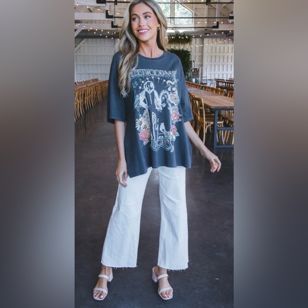 NWT Daydreamer Fleetwood Mac Rumours Graphic Tee Vintage Black T-Shirt One Size